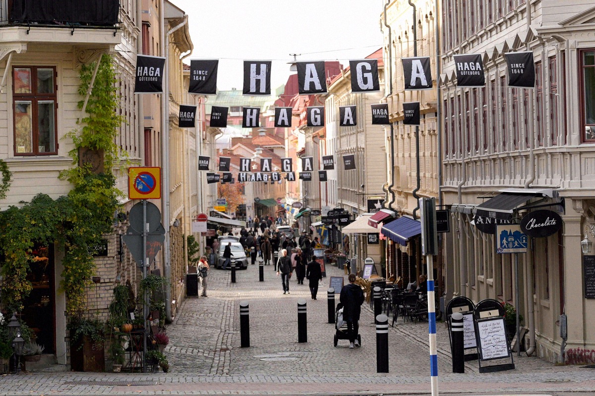 Haga Nygata with its wooden houses, cafés and boutiques in the Haga district
